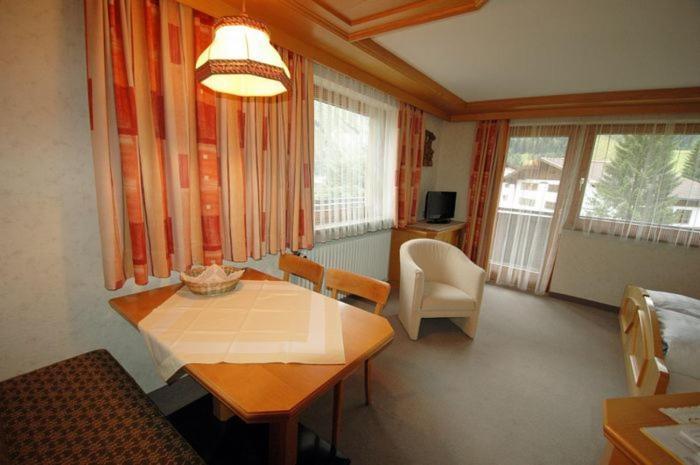 Tanneck Garni Apartamento Berwang Exterior foto